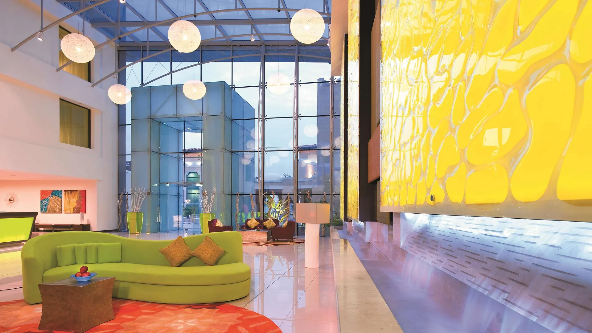 Traders Hotel, Abu Dhabi