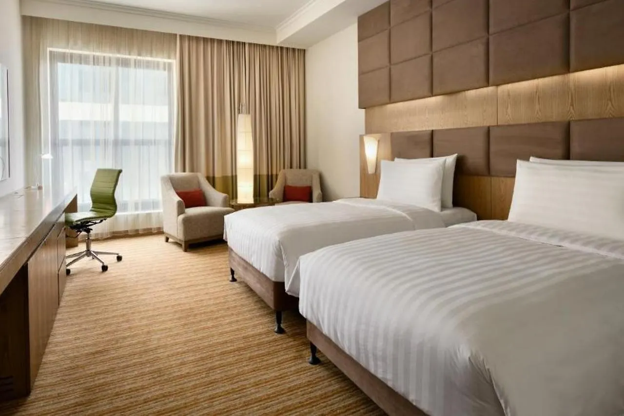 Traders Hotel, Abu Dhabi 4*,  United Arab Emirates