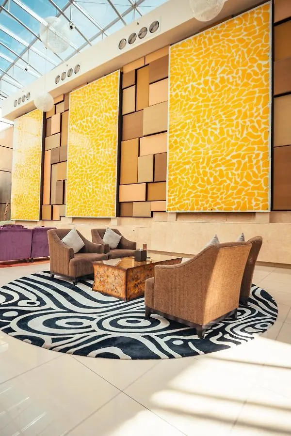 Traders Hotel, Abú Dhabí 4*,