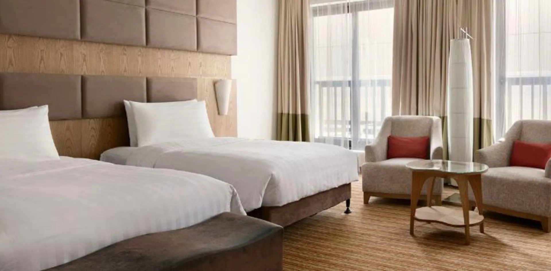 **** Hotel Traders Hotel, Abú Dhabí Spojené arabské emiráty