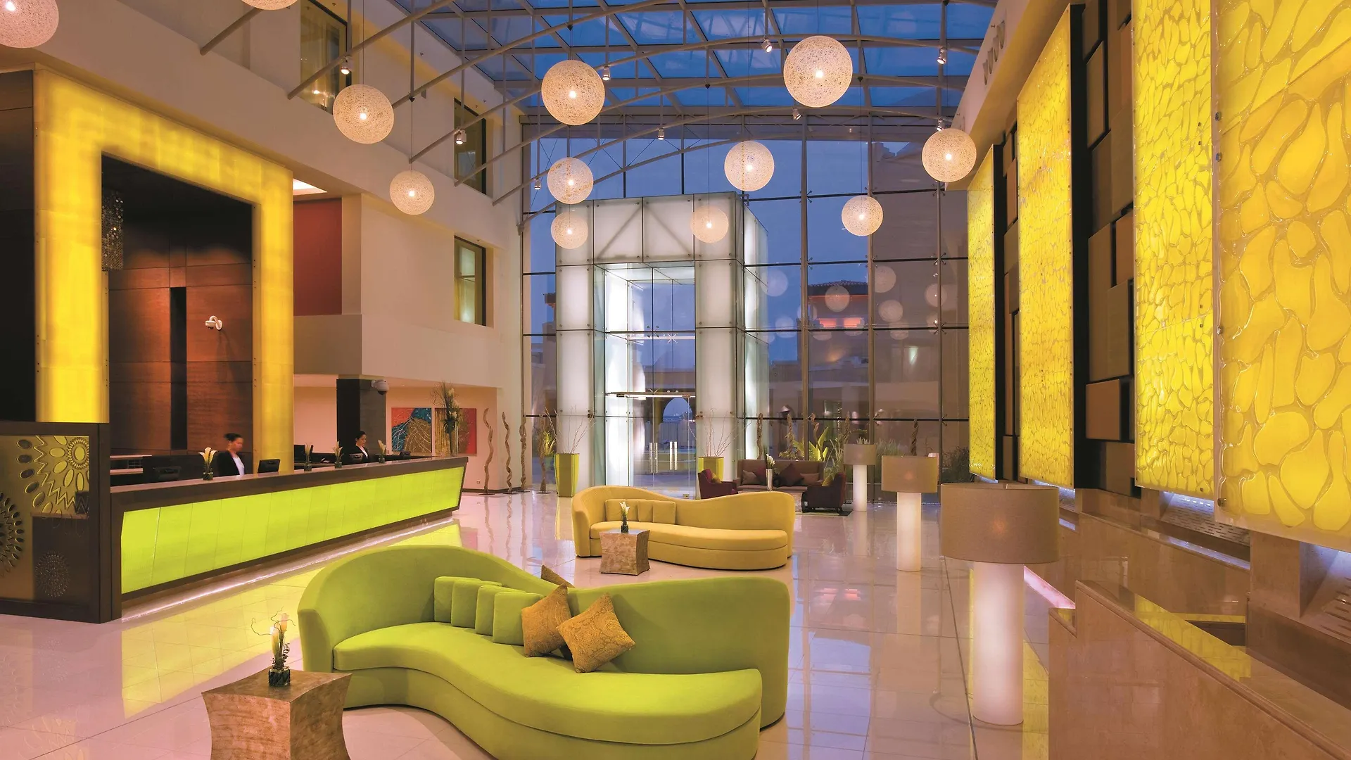 **** Hotel Traders Hotel, Abú Dhabí Spojené arabské emiráty