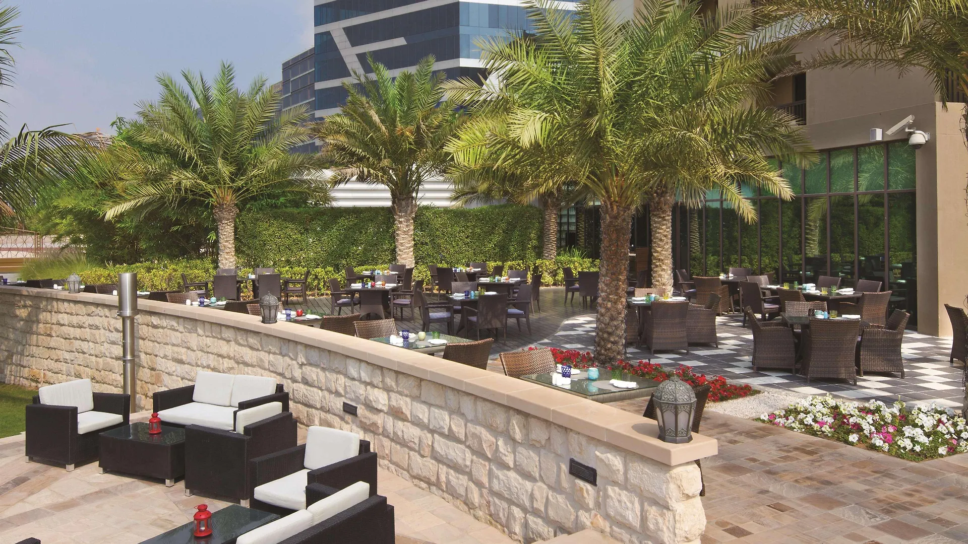 Traders Hotel, Abú Dhabí Hotel