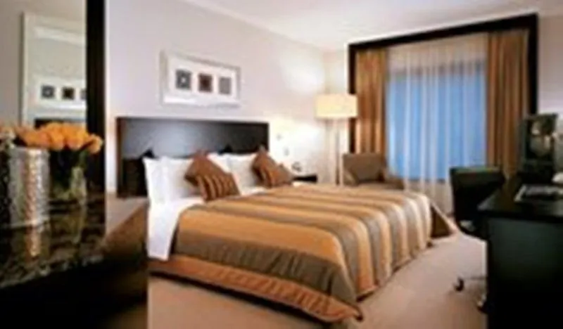 Traders Hotel, Abú Dhabí 4*,