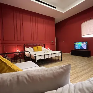 Casa Shakhbout منزل للإقامة