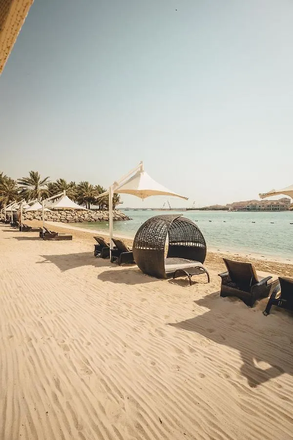 Traders Hotel, Abu Dhabi Hotel