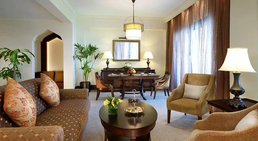 Traders Hotel, Abu Dhabi Hotel